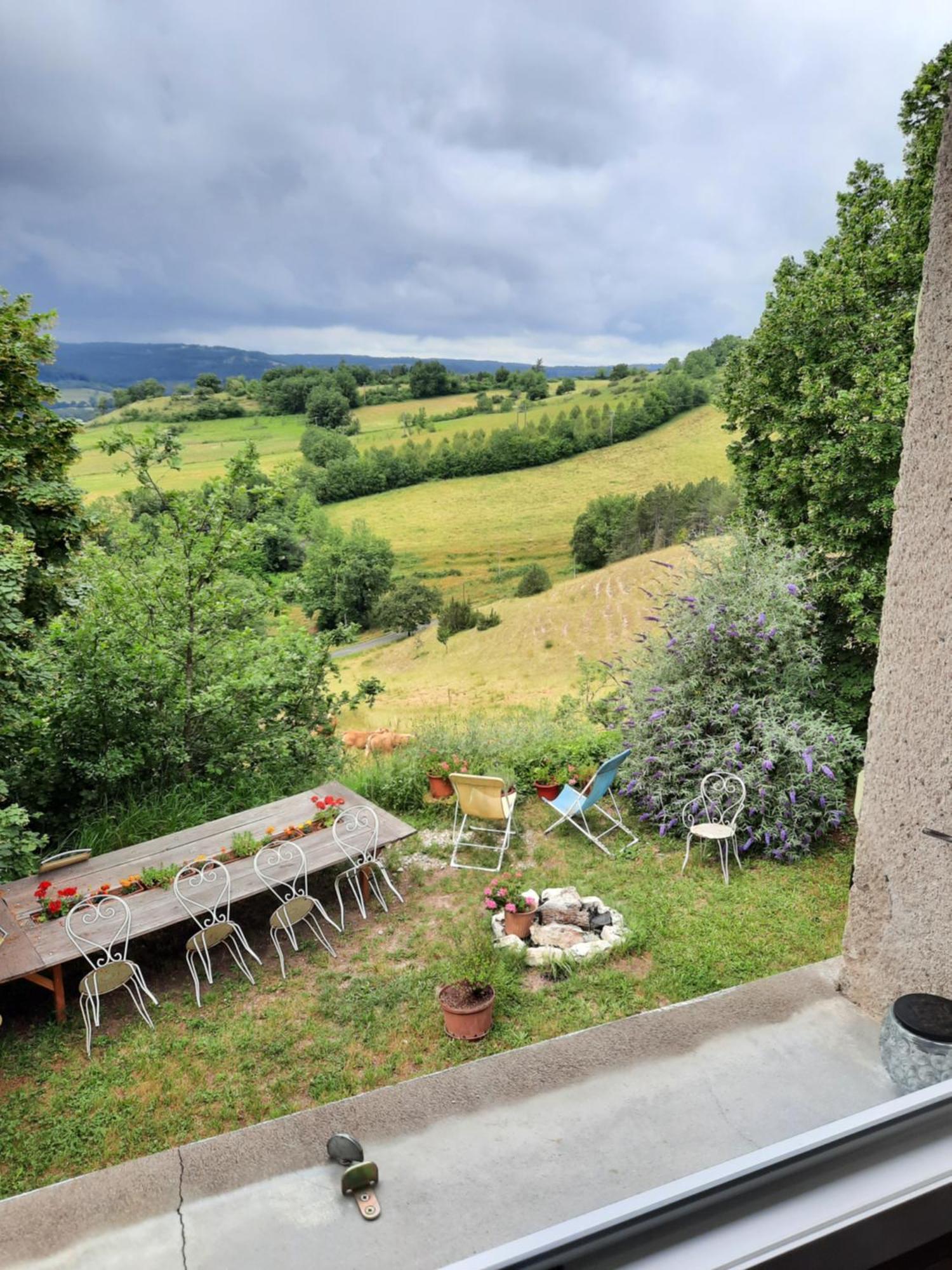 Les Coteaux De Planeze, Maison Et Jardin Dans Le Lot! Chambres Chez L'Habitant! Belmont-Bretenoux Pokój zdjęcie